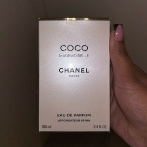 Chanel Madammoiselle